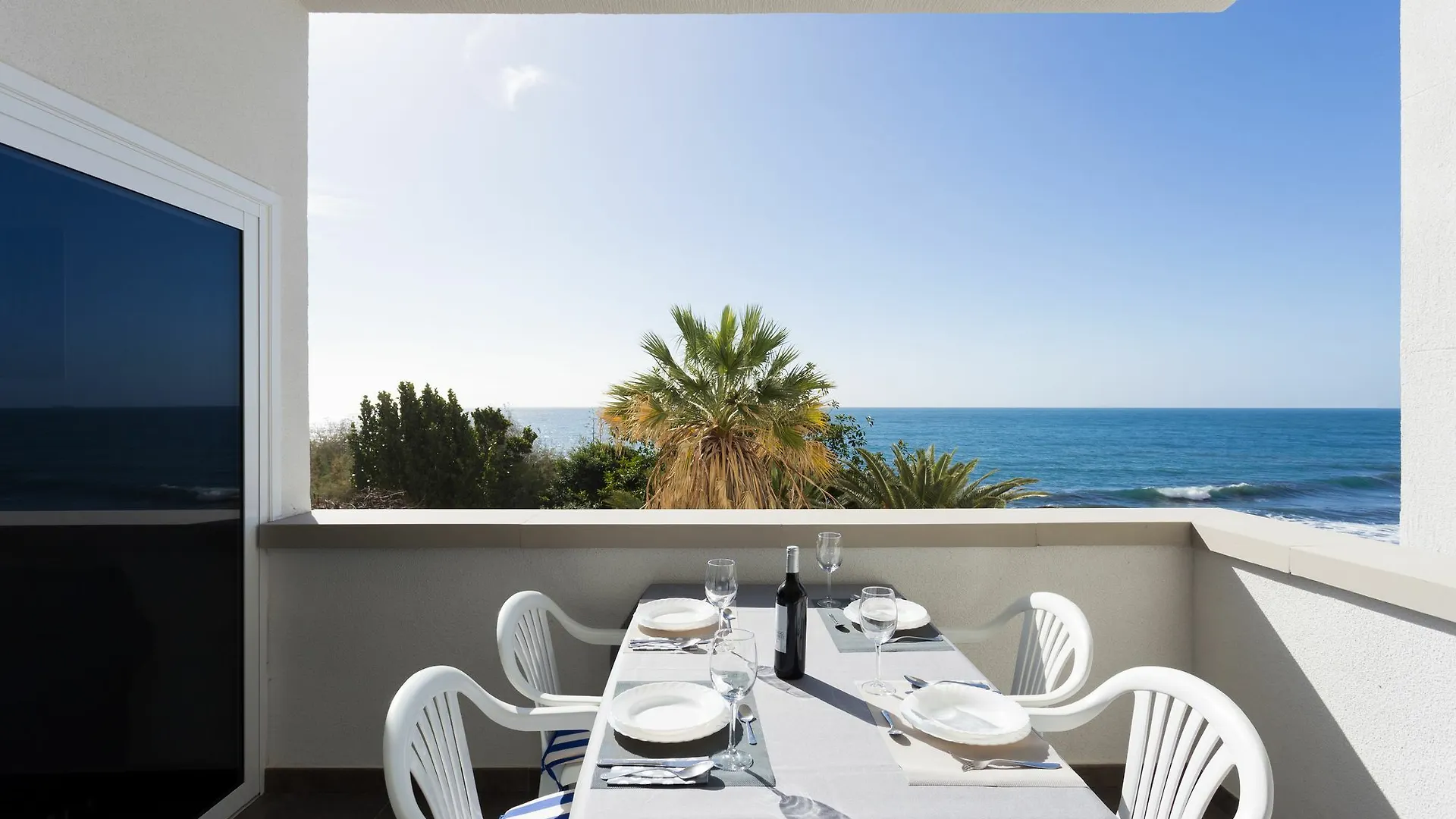 Las Gaviotas Beach I location